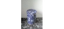 Boite en tôle bleue (décor floral)
