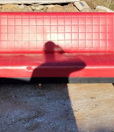 Ensemble canape + 2 fauteuils vintage skai rouge et noir