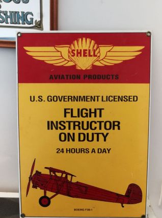 Plaque en métal '' SHELL '' 