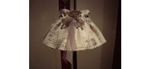 Lampadaire Vintage en bois avec tablette et abat jour 