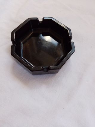 Cendrier en verre noir