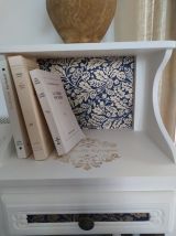 Table de chevet / console