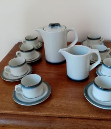 Service à café en porcelaine 