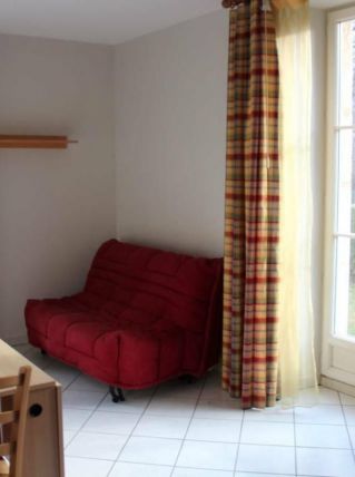 Je donne mon appartement meublé urgent