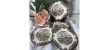 4 assiettes à pain en porcelaine anglaise
