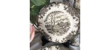 4 assiettes à pain en porcelaine anglaise