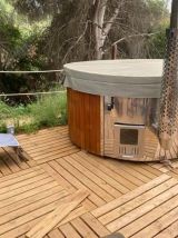 Jacuzzi