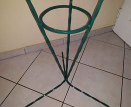porte plantes tripode