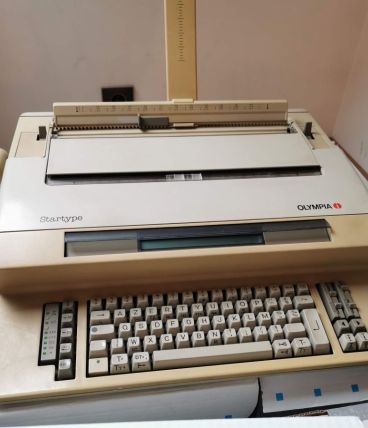 Machine à écrire