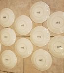 12 assiettes faïence de GIEN modèle recette gibier