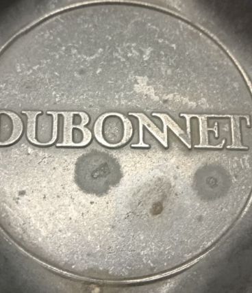 Cendrier Publicitaire DUBONNET. / DUBONNET Advertising Ashtr