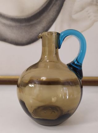 Vase pichet ambre en verre soufflé