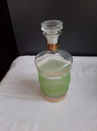 Carafe granite