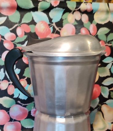 Cafetière ancienne 