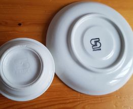 5 TASSES ET SOUCOUPES STYLE BISTRO