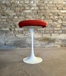 Tabouret pied tulipe par Maurice Burke pour Arkana n°12, 197