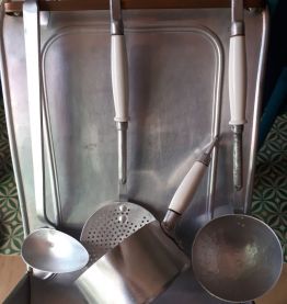 Porte ustensiles de cuisine + Ustensiles