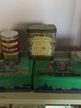 Lot de boîtes anciennes en métal publicitaires 