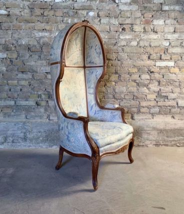 Fauteuil bergère confessionnal ou carrosse