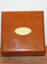 boite montre PEQUIGNET COFFRET BOIS précieux