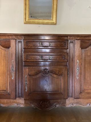 Buffet en bois massif