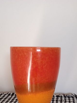 vase de 1970 en verre teinté orange 