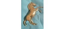 cheval cabré  en laiton  , vintage