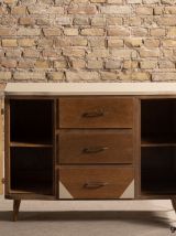 Commode équipée de 3 tiroirs et 2 portes, restaurée en brun