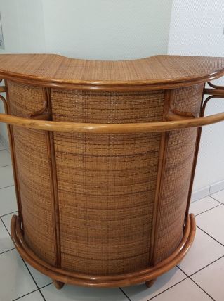 Bar en rotin