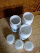 Pots d'apothicaire en opaline