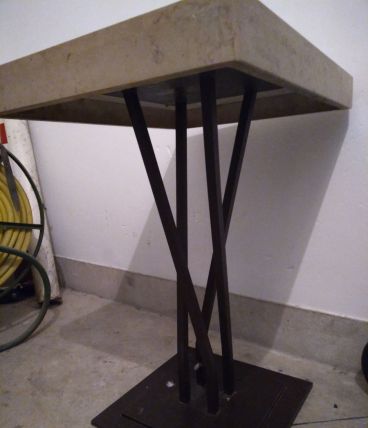 Table bistrot createur jean prouvé acier marbre vintage