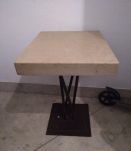 Table bistrot createur jean prouvé acier marbre vintage