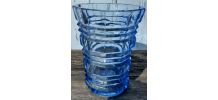Vase en verre transparent bleu