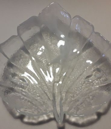 Centre de table forme de feuille verre soufflé