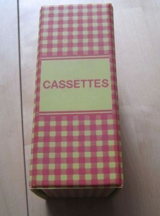 1 Boite a cassettes audio 1960 vintage pliable 