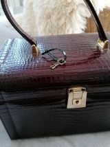 Vanity vintage 