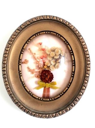 Cadre bombé fleurs séchées 