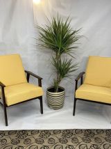 Fauteuil Henryk Lis 300-190 années 1970 tissu jaune Pierre F