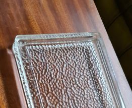 dessus de plat PAVE DE VERRE moulé  signé NEVADA,LE CORBUSIE