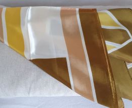 Foulard vintage à motifs géométriques