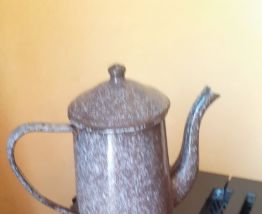 Cafetiere emaillee vintage