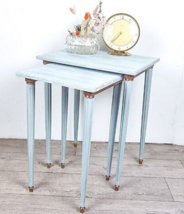 Table gigognes