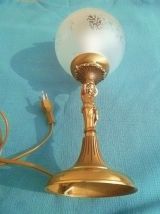 lampe  a  poser  cherubin