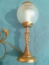 lampe  a  poser  cherubin