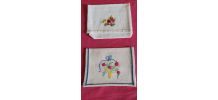 Pochettes brodées