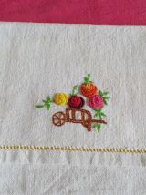 Pochettes brodées