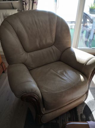 2 Fauteuils couleur Ivoire
