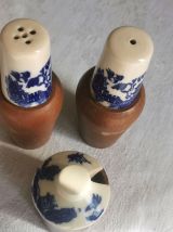 Salière poivrière et pot moutarde vintage 