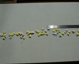 Lot de confettis coeurs en origami Jaune et blanc