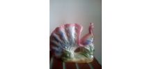 statuette Paon en faience signé